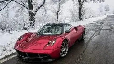 《斯洛特发声：争议进球引热议，揭秘曼城与狼队相似判罚之谜！》